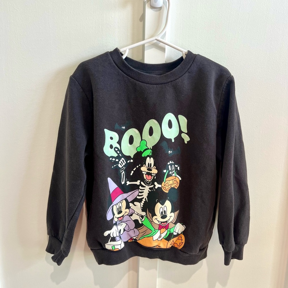 H&M Mickey Mouse & Friends Boo Halloween Sweatshirt | Size 5T 6